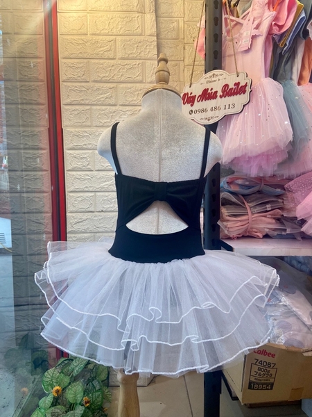 Váy múa 2 dây nơ lưng đen trắng