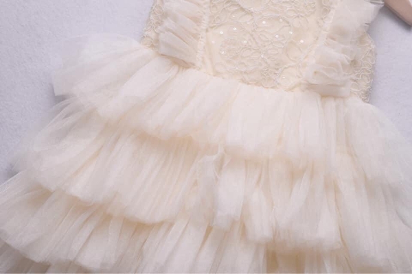 Váy dạ ba lỗ phối ren