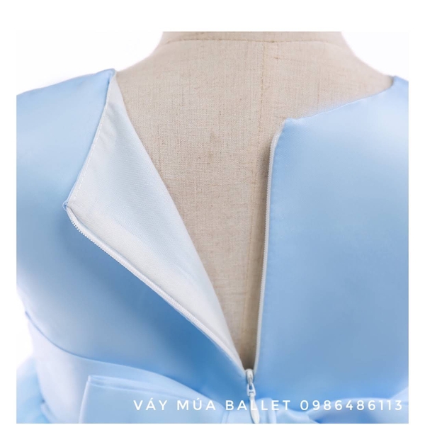 Váy công chúa hoa ngực 3D màu vàng, hồng, xanh