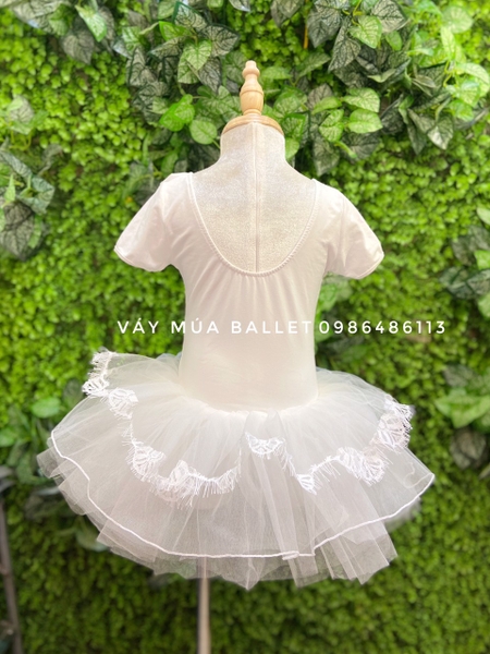Váy múa tay chân viền ren