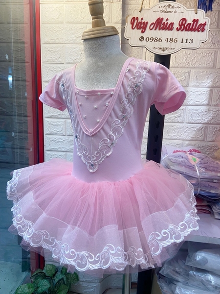 Váy múa ren V ngực viền ren ngắn hồng