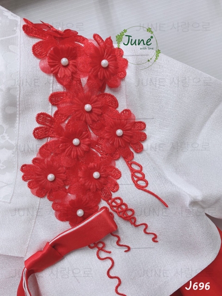 Bộ hanbok bé gái June