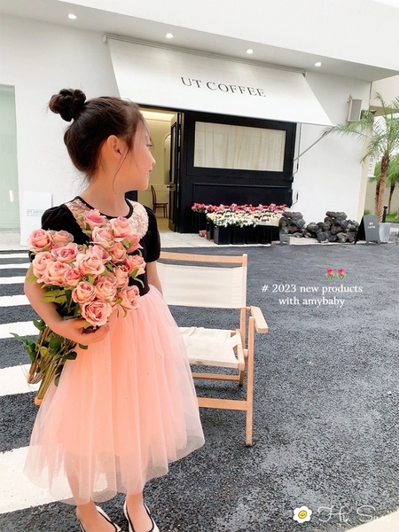 Váy công chúa cotton phối cổ sen lấp lánh s130