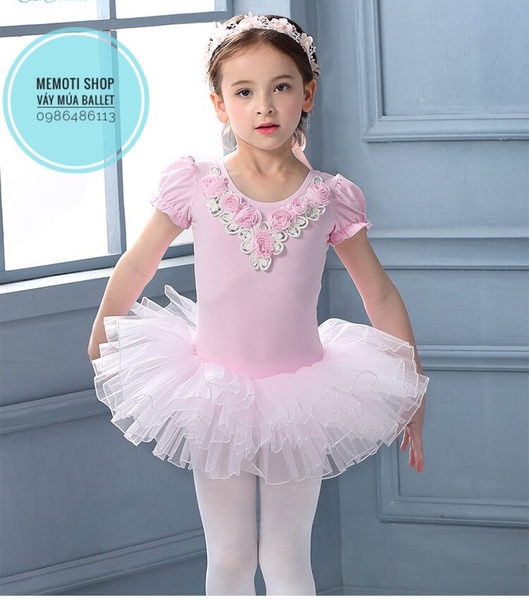 Váy múa cổ hoa hồng tay búp xẻ (hồng, kem nude)