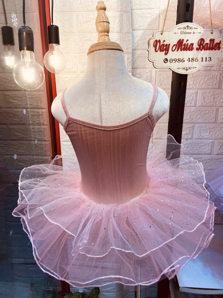 Váy múa 2 dây hoa nhũ sao