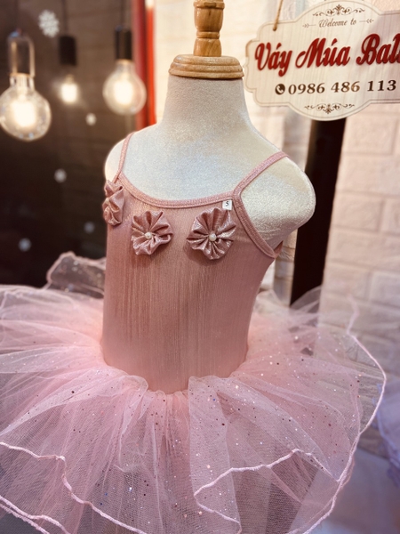 Váy múa 2 dây hoa nhũ sao