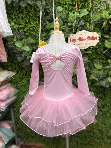 Váy nơ lưng tay lỡ