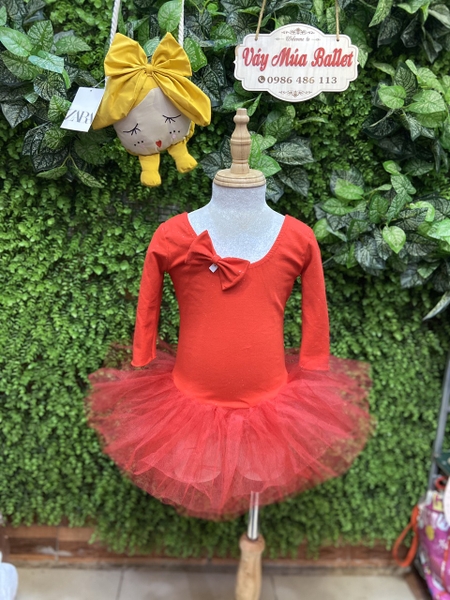 Váy nơ lưng tay lỡ