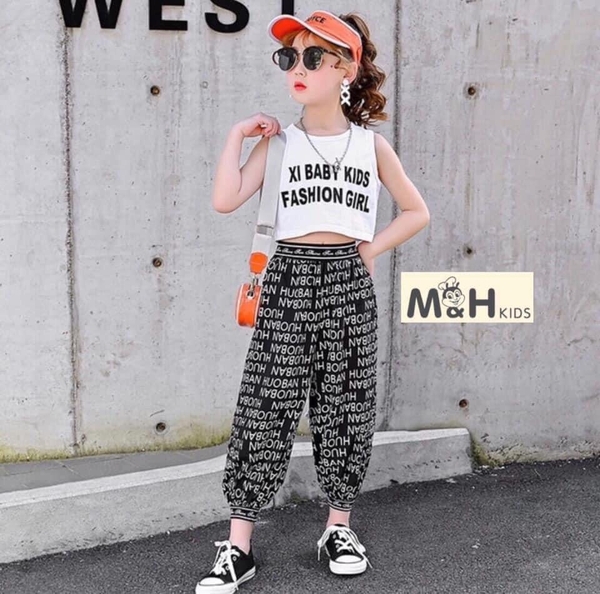 Bộ quần bom + áo croptop