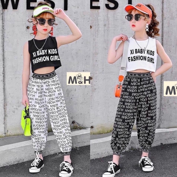 Bộ quần bom + áo croptop