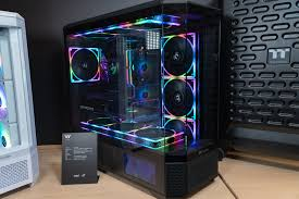Thermaltake is the king of Colour at Computex 2025 BLACK sẵn 2 Fan