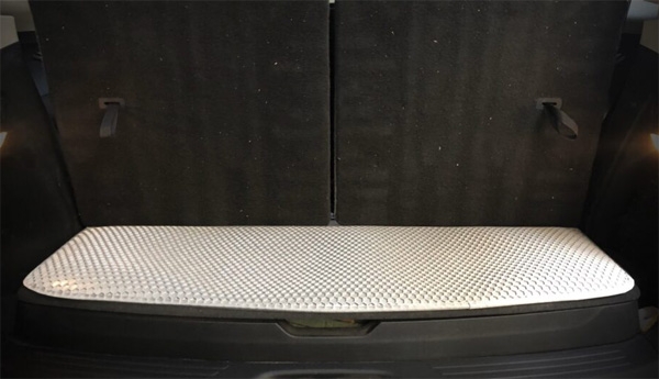 Lót cốp VASIC (Dành cho xe 7 chổ - cỡ vừa)