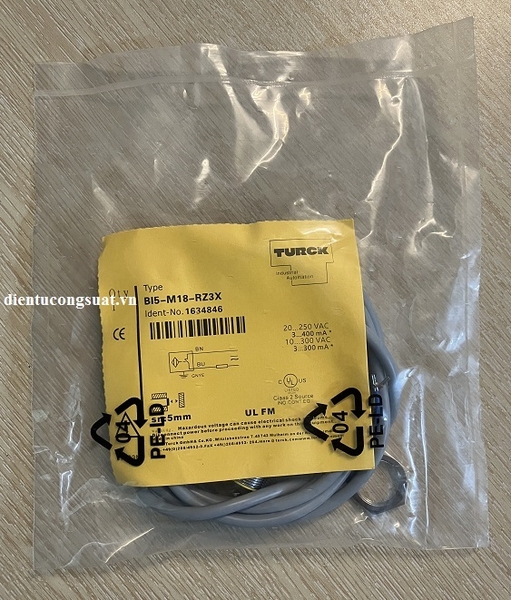 cam-bien-tiem-can-turck-bi5-m18-rz3x