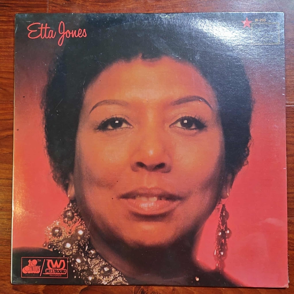 Etta Jones '75