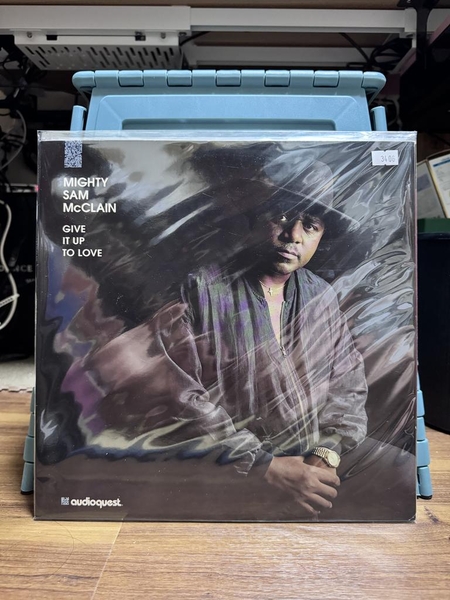 Mighty Sam McClain - Give It Up To Love