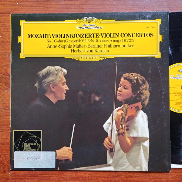 Anne-Sophie Mutter • Berlin Philharmonic, Herbert von Karajan – Violin Concertos (No. 3 in G major, KV 216 · No. 5 in A major, KV 219)