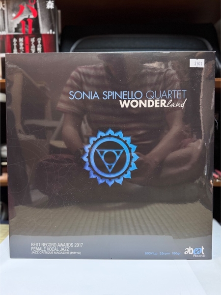 Sonia Spinello  - Wonderland