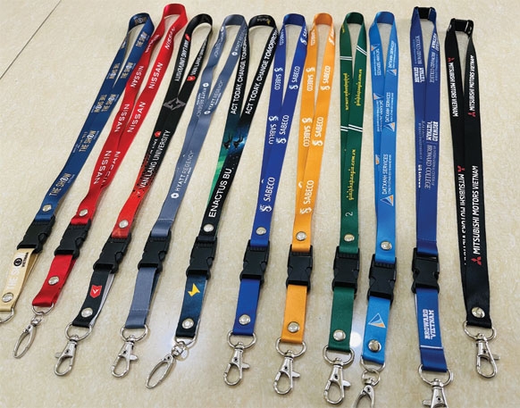 Custom Lanyards - Everything You Need To Know Before Buying in VN | Thẻ