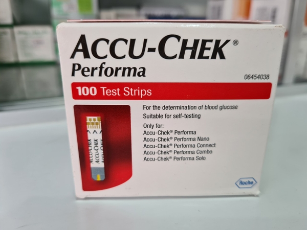 Que thử đường ACCU-CHECK PERFORMA