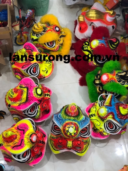 lân lông cừu màu hồng