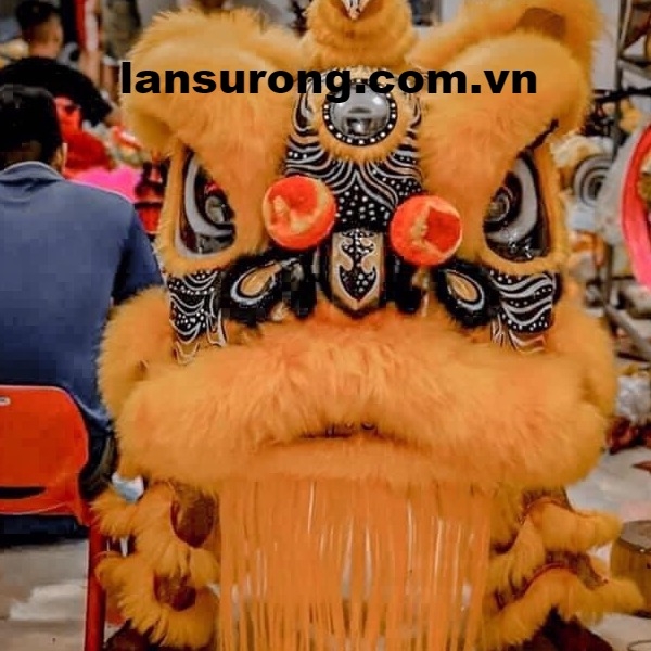 Lân miệng dảnh lông cừu vàng