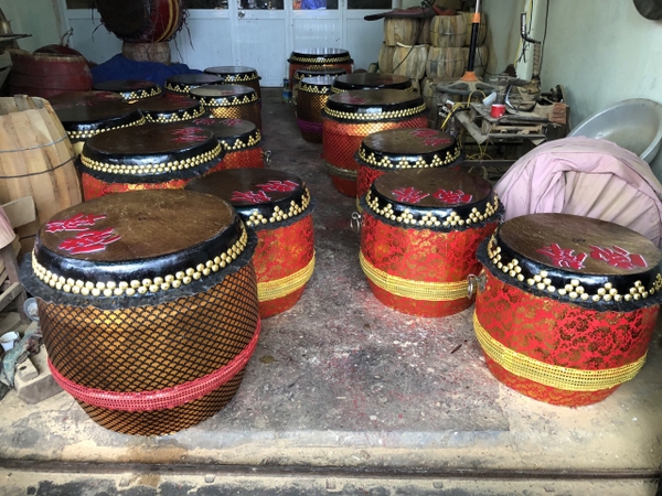 Dàn trống hội