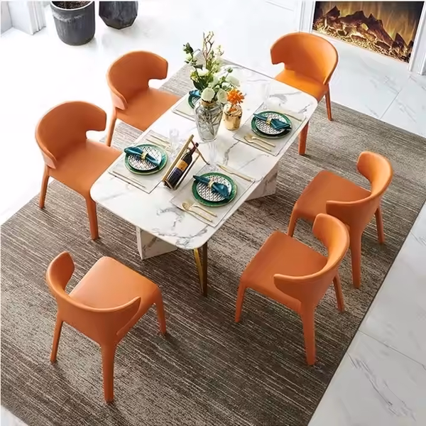 Ghế Ăn Husk trong bữa ăn gia đình