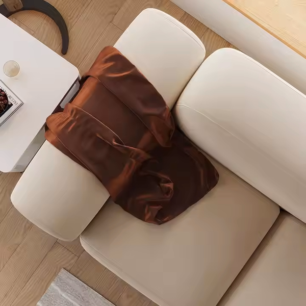 Góc chụp trên xuống dưới phần tay vịn của Sofa nỉ venus