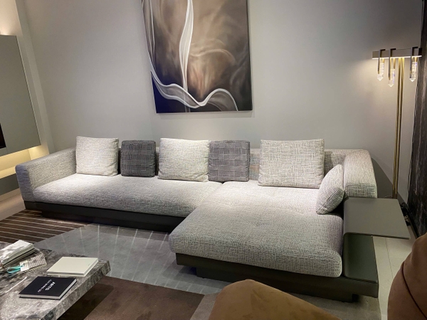 Sofa không góc cạnh và có chiều cao vừa phải