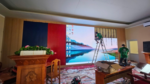 Thi Công Màn Hình LED P5 UBND Xã Lương Thịnh – Lào Cai