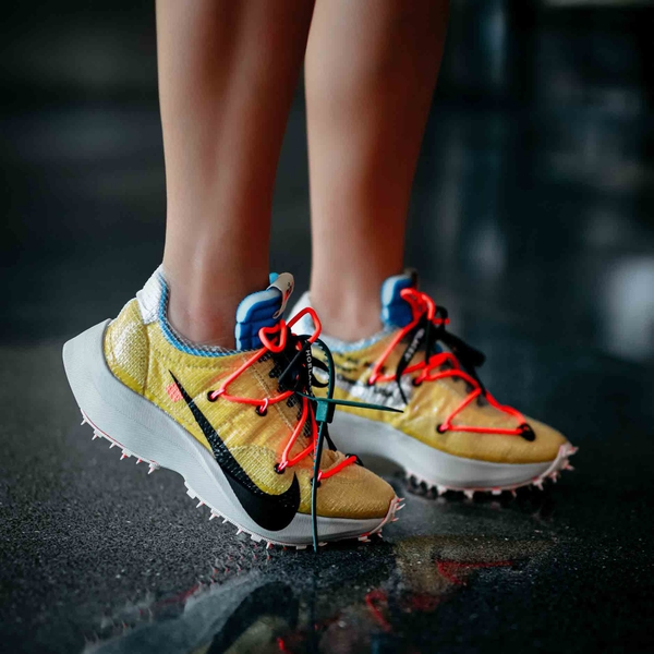 yellow off white vapor street