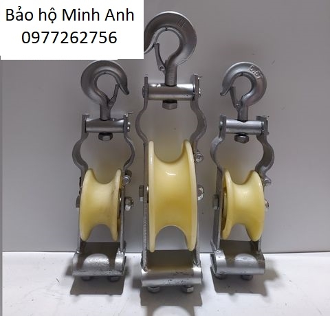  Puly nhựa 200x60mm