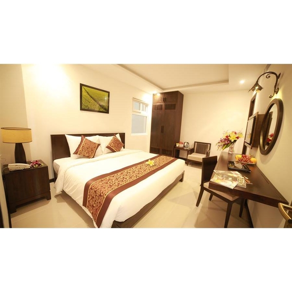 Khuyến Mãi Edele Hotel - Khách sạn 3 sao Nha Trang gần biển