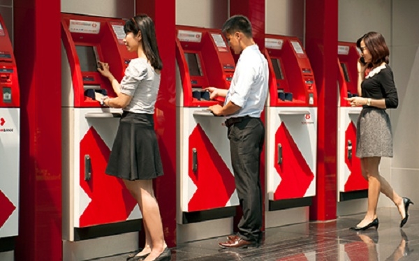 TECHCOMBANK – TIÊN PHONG CÔNG NGHỆ, PHÁT TRIỂN BỀN VỮNG