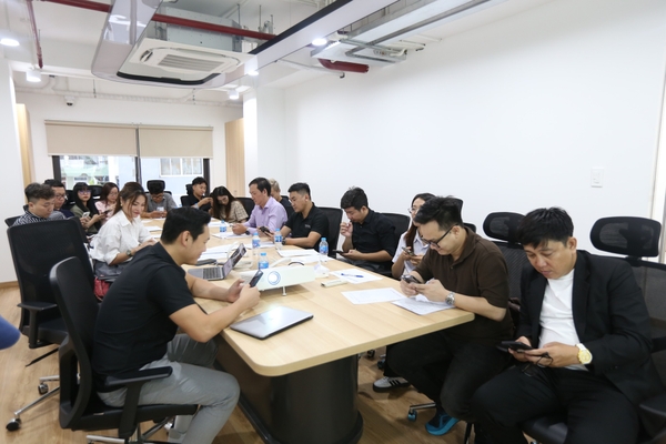 Chuỗi hoạt động CSR VECOM: Thăm và làm việc với các DN Công nghệ Miền Nam
