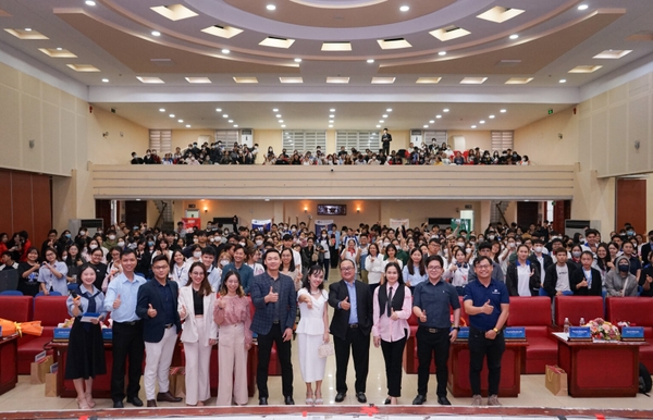 E-UNITOUR 2023 - TRƯỜNG ĐẠI HỌC SƯ PHẠM KỸ THUẬT TP. HCM
