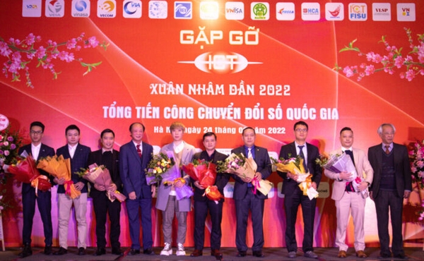 Chương trình giao lưu Gặp gỡ ICT Xuân Nhâm Dần 2022 – “Tổng tấn công Chuyển đổi số Quốc gia”