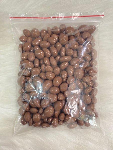 KIRKLAND - MILK CHOCOLATE ALMONDS (CHOCOLATE SỮA HẠNH NHÂN 700G)