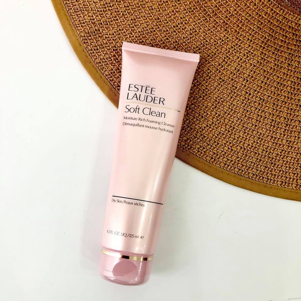 ESTEE LAUDER - SOFT CLEAN (SỮA RỬA MẶT ESTEE LAUDER HỒNG NHẠT 125ml)