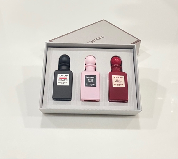 TOM FORD - PRIVATE BLEND MINI DECANTER COLLECTION (FABULOUS EDP 12ml , ROSE PRICK EDP 12ml , LOST CHERRY EDP 12ml)
