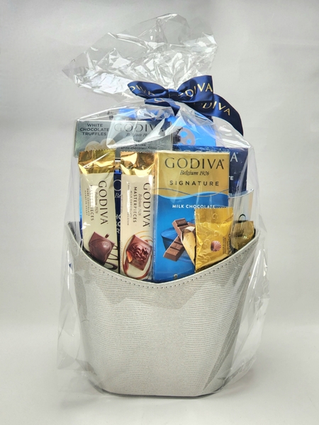 GODIVA - SIGNATURE MILK CHOCOLATE (SET CHOCOLATE GODIVA BẠC 584G)