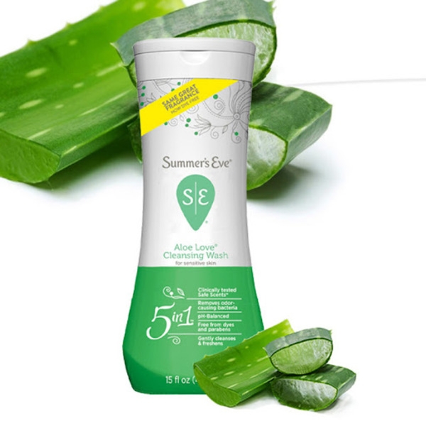SUMMER'S EVE - ALOE LOVE CLEANSING WASH (DUNG DỊCH VỆ SINH XANH LÁ CÂY 444ml)