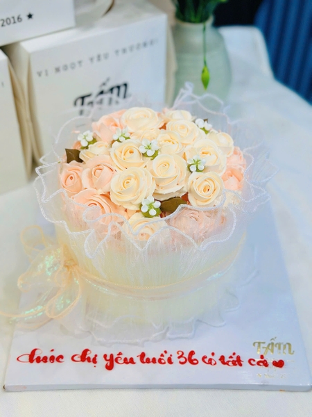 Bánh kem T3192025