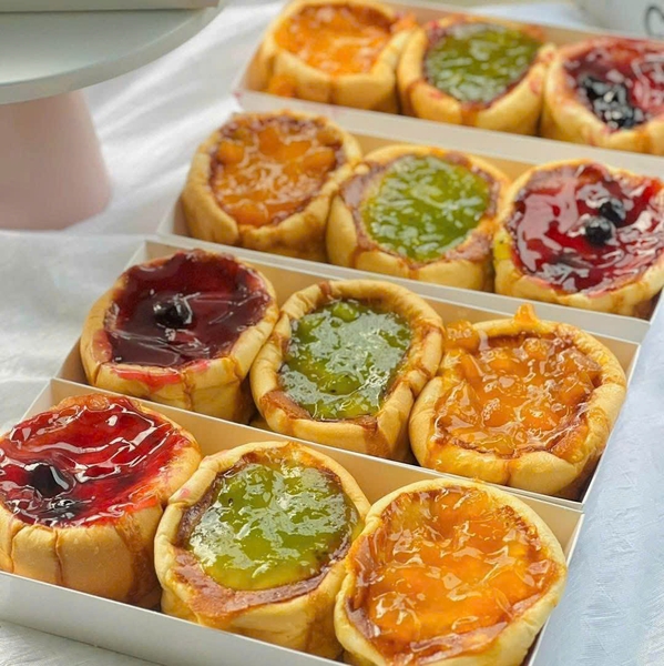 Bánh mì mứt nhiệt đới