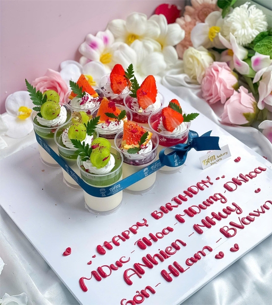 Bánh kem 10302025