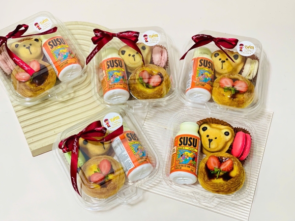 Cake Box 011