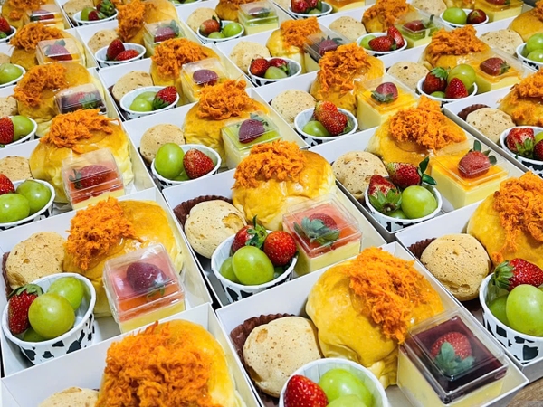 Cake Box 036