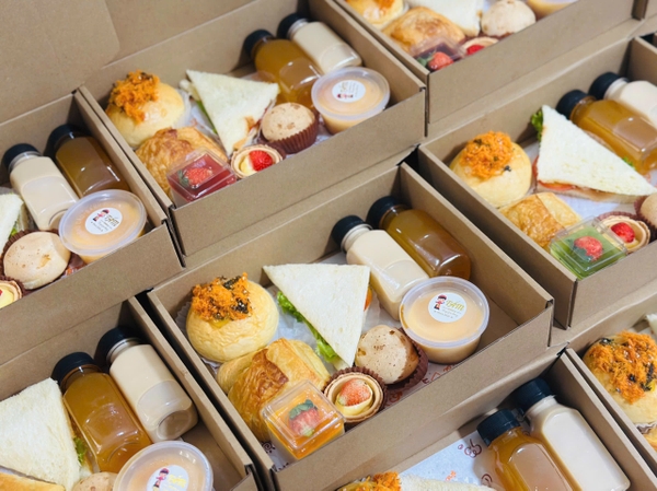 Cake box 041