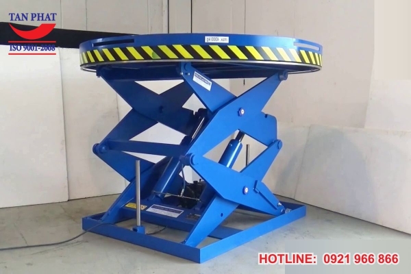 ban-nang-thuy-luc-tron-round-lift-table