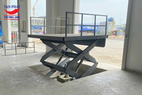 ban-nang-thuy-luc-3000kg